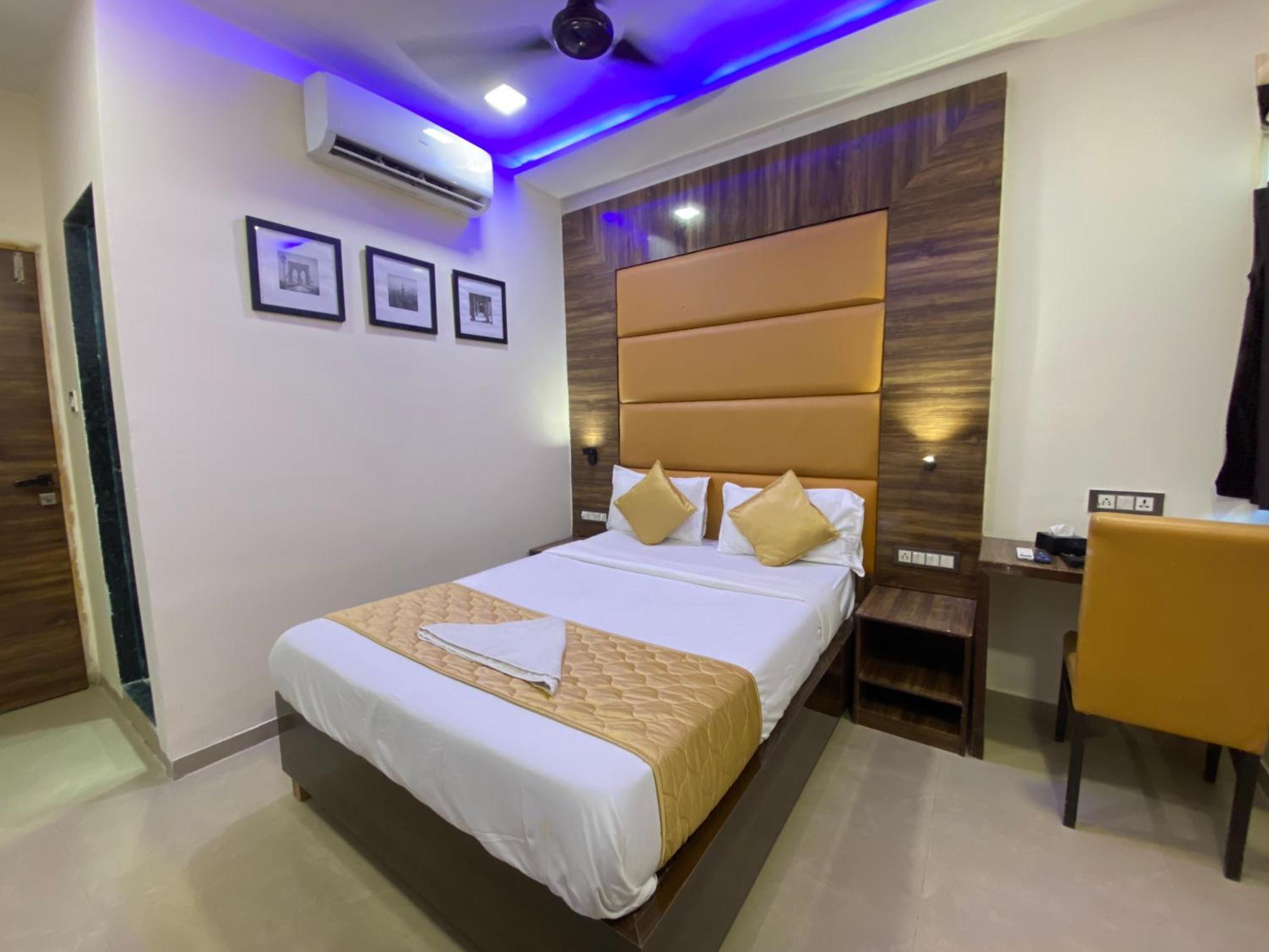 Hotel Blue Wellington - Near Mumbai Airport Eksteriør bilde